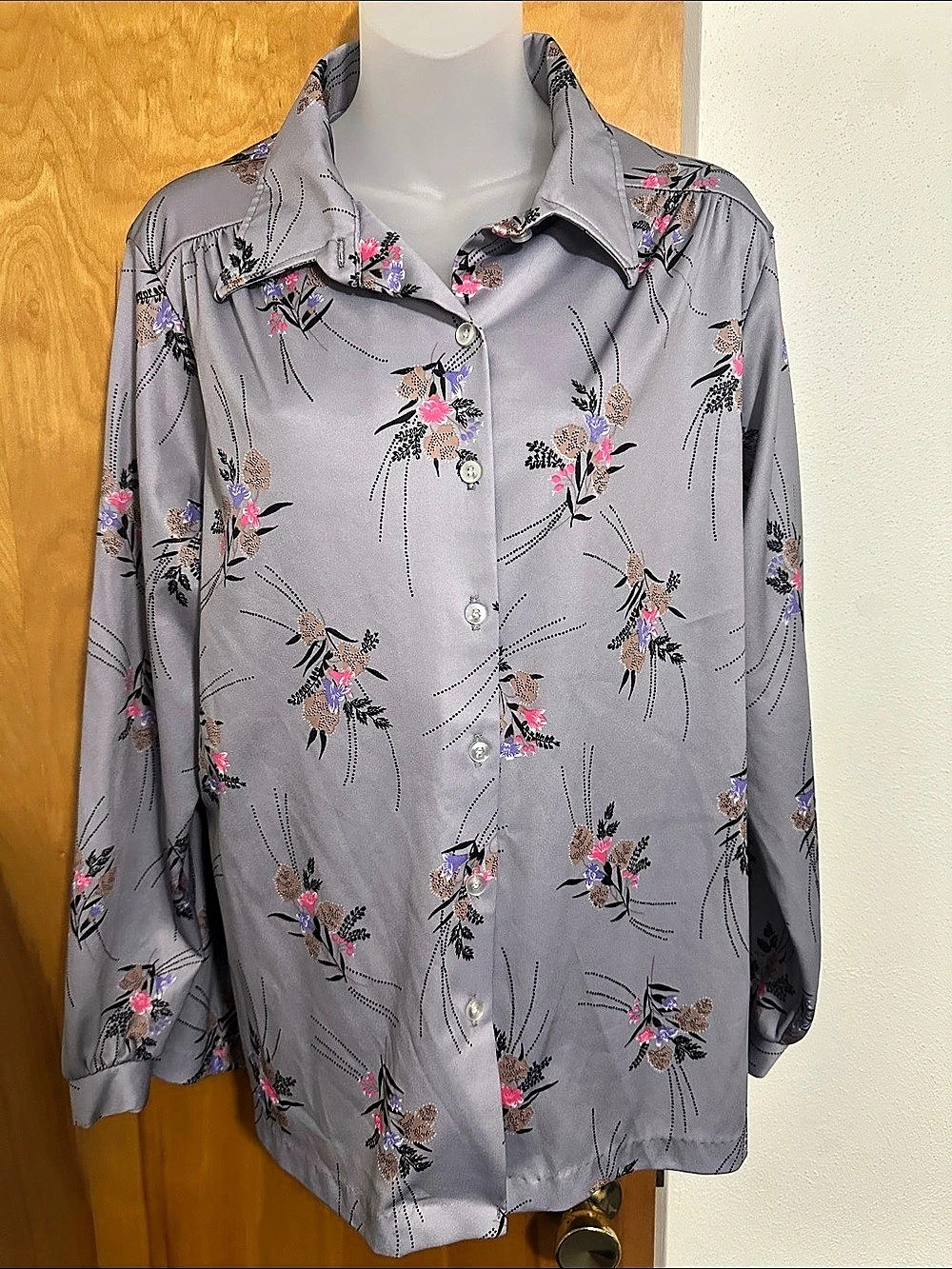 Vintage Alfred Dunner Floral Button Front Gray Shirt Size XL Like New